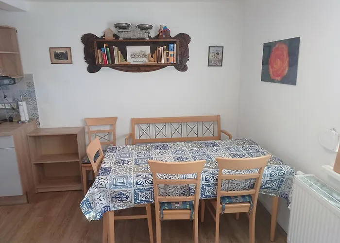 Semesterbostad Rosi *